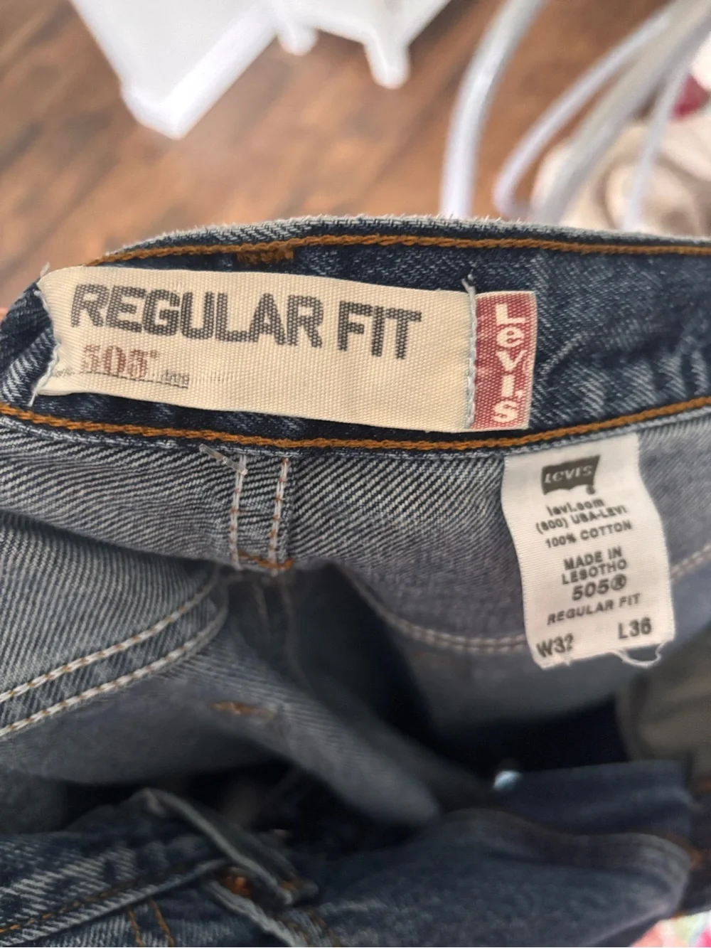 Men's Levi’s 505 Jeans in Dark Blue